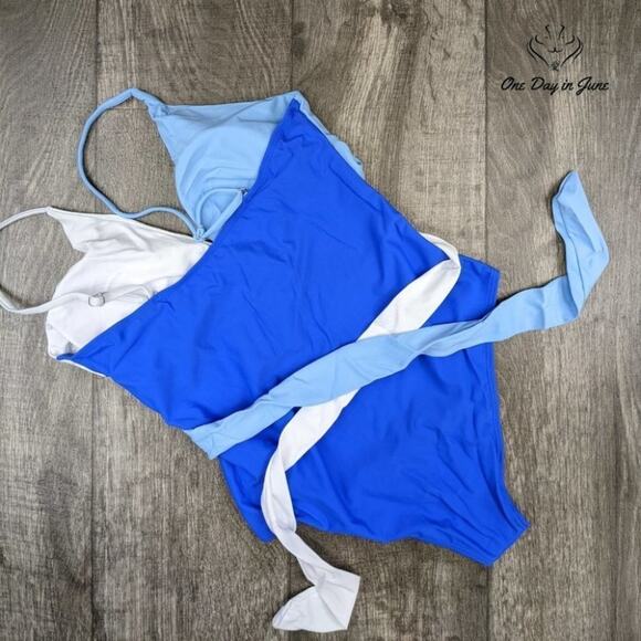 Meyeeka Deep V Neck Wrapped One Piece Swimsuit Size 2XL - Picture 4 of 4